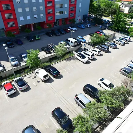 Vlado Apartment *