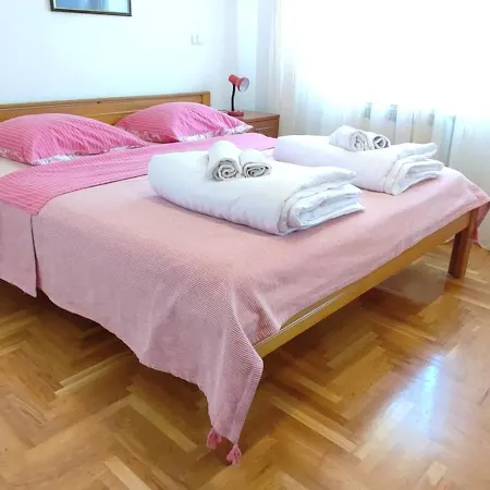 Vlado Apartment