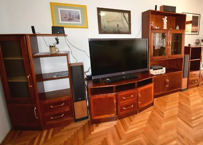 Vlado Apartman Zára